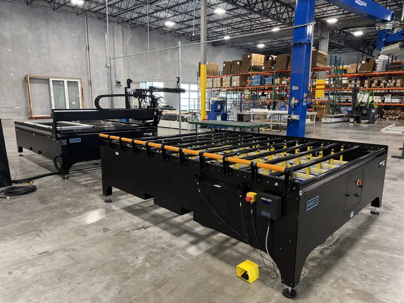 Glass cutting and loading tables at the V&V plant